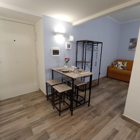 Cappuccini Express House Apartment Pozzuoli Bagian luar foto